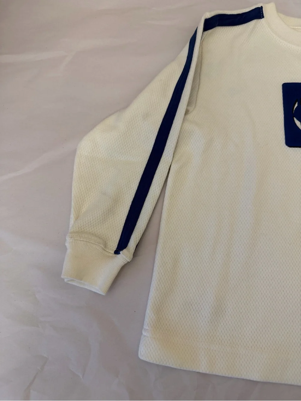 Oshkosh Boys Cream Long Sleeve Soccer Graphic Top with Navy Stripes Sz 5 *Read*